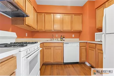 138 Orlando Street #138, Edison, NJ 08817 - Photo 11