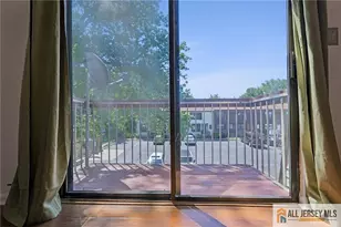 138 Orlando St, Edison, NJ 08817 - Photo 21