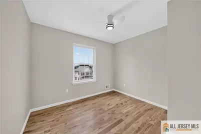 19 Harris Street, Carteret, NJ 07008 - Photo 11