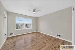 19 Harris St, Carteret, NJ 07008 - Photo 15