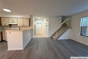 226 Blew Ct, East Brunswick Township, NJ 08816 - Photo 5