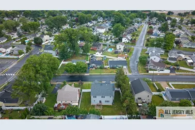 310 Campbell Street, Woodbridge Township, NJ 07095 - Photo 39