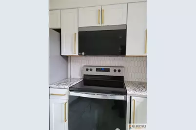 7 Cheltenham Place #707, Sayreville, NJ 08872 - Photo 5