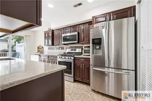 18 Colleen Ct, South Brunswick Township, NJ 08824 - Photo 13