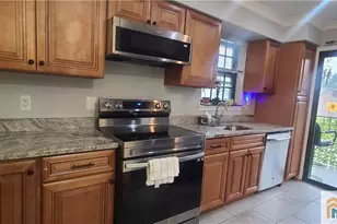 323 Gill Ln, Iselin, NJ 08830 - Photo 5