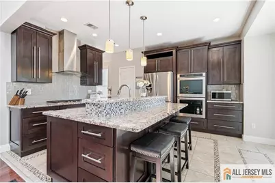 43 Eldorado Way, Monroe Township, NJ 08831 - Photo 9