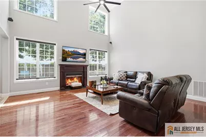43 Eldorado Way, Monroe Township, NJ 08831 - Photo 5
