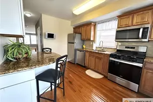 586 Jacques St, Perth Amboy, NJ 08861 - Photo 9