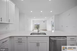 29305 Radford Ct, Monroe Township, NJ 08831 - Photo 11