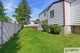 11 Reo Ct, Colonia, NJ 07067 - Photo 27