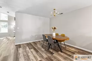 10 Pennsbury Way, East Brunswick Township, NJ 08816 - Photo 11