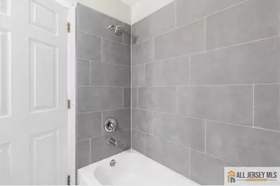 10 Pennsbury Way, East Brunswick Township, NJ 08816 - Photo 31