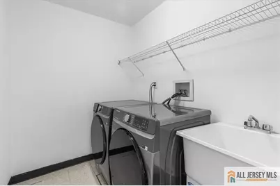 10 Pennsbury Way, East Brunswick Township, NJ 08816 - Photo 33