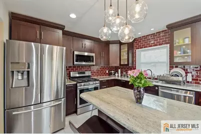 26 Hamilton Avenue, Edison, NJ 08820 - Photo 3