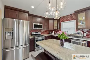 26 Hamilton Ave, Edison, NJ 08820 - Photo 3