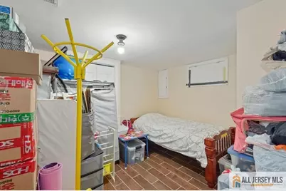 26 Hamilton Avenue, Edison, NJ 08820 - Photo 15