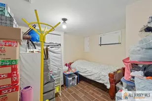 26 Hamilton Ave, Edison, NJ 08820 - Photo 15
