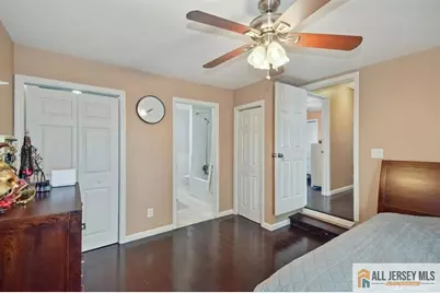 26 Hamilton Avenue, Edison, NJ 08820 - Photo 11