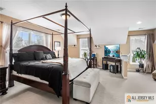 32 E Summit Ave, Sewaren, NJ 07077 - Photo 19