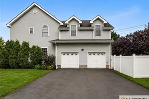 32 E Summit Ave, Sewaren, NJ 07077 - Photo 35