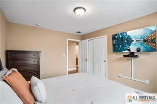 32 E Summit Ave, Sewaren, NJ 07077 - Photo 17