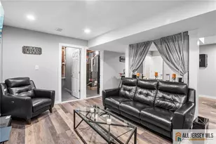 32 E Summit Ave, Sewaren, NJ 07077 - Photo 25