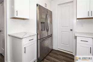 41 Paul St, Fords, NJ 08863 - Photo 9