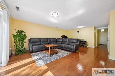90 Tennyson Drive, Plainsboro Township, NJ 08536 - Photo 5