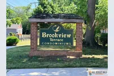 289 Main Street #4E, Spotswood, NJ 08884 - Photo 1