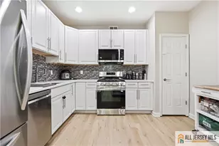 26 Forest Dr, Piscataway Township, NJ 08854 - Photo 5