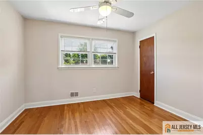 56 Whitehall Road, Trenton, NJ 08690 - Photo 29