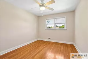 56 Whitehall Rd, Trenton, NJ 08690 - Photo 31