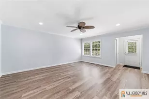 11 John Hancock Dr, Monroe Township, NJ 08831 - Photo 7