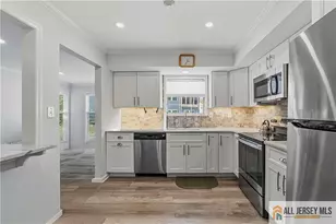 11 John Hancock Dr, Monroe Township, NJ 08831 - Photo 13