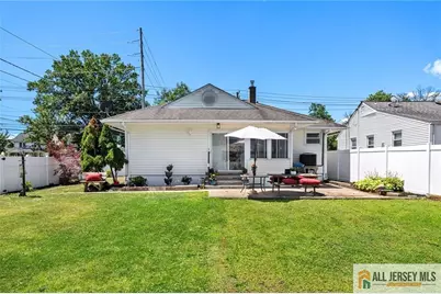 800 N Washington Avenue, Dunellen, NJ 08812 - Photo 23