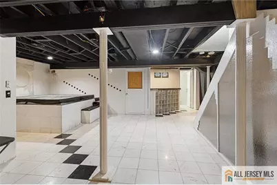 88 Tall Oaks Drive, East Brunswick Township, NJ 08816 - Photo 29