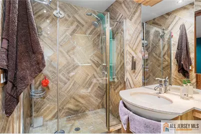 88 Tall Oaks Drive, East Brunswick Township, NJ 08816 - Photo 25