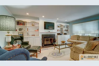 23 Bedfordshire Drive, Monroe Township, NJ 08831 - Photo 17