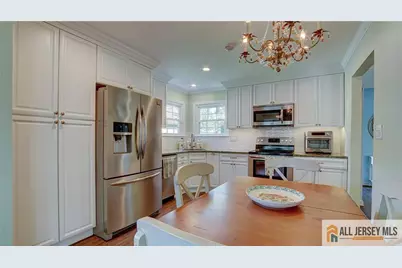 23 Bedfordshire Drive, Monroe Township, NJ 08831 - Photo 9