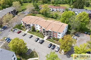 343 Lancaster Ct, Piscataway Township, NJ 08854 - Photo 17