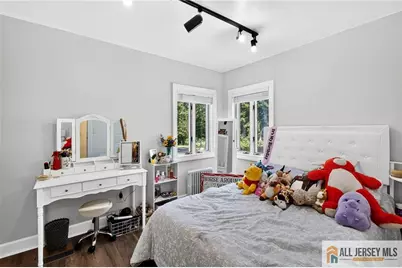 93 Gaywood Avenue, Colonia, NJ 07067 - Photo 15