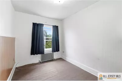 131 Jones Avenue, New Brunswick, NJ 08901 - Photo 13