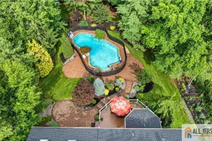 6 Limoli Ct, Edison, NJ 08820 - Photo 3