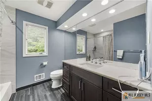 6 Limoli Ct, Edison, NJ 08820 - Photo 23