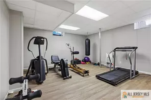 46 Calvert Ave, Edison, NJ 08820 - Photo 17