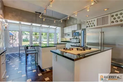 46 Calvert Avenue, Edison, NJ 08820 - Photo 11