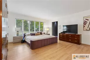 46 Calvert Ave, Edison, NJ 08820 - Photo 13