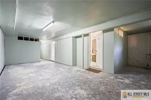 903 Cricket Ln, Woodbridge Township, NJ 07095 - Photo 23