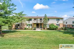 903 Cricket Ln, Woodbridge Township, NJ 07095 - Photo 1