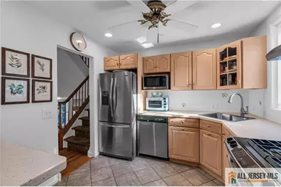 8 Smalley Road, Edison, NJ 08817 - Photo 17